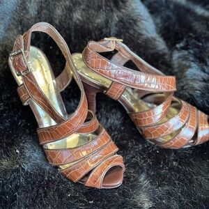 BCBG girls strapped heels